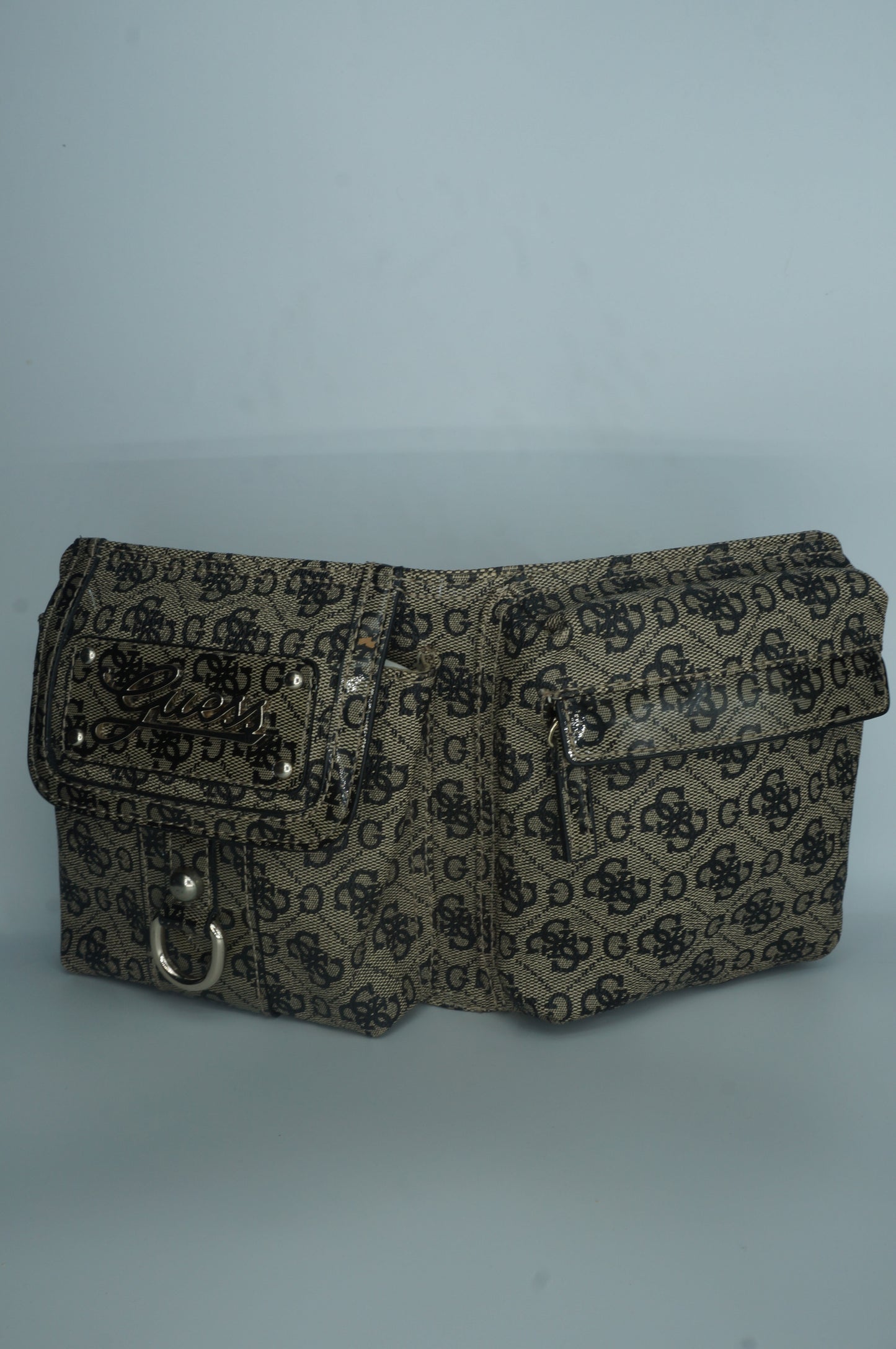 Guess vintage monogram belt bag