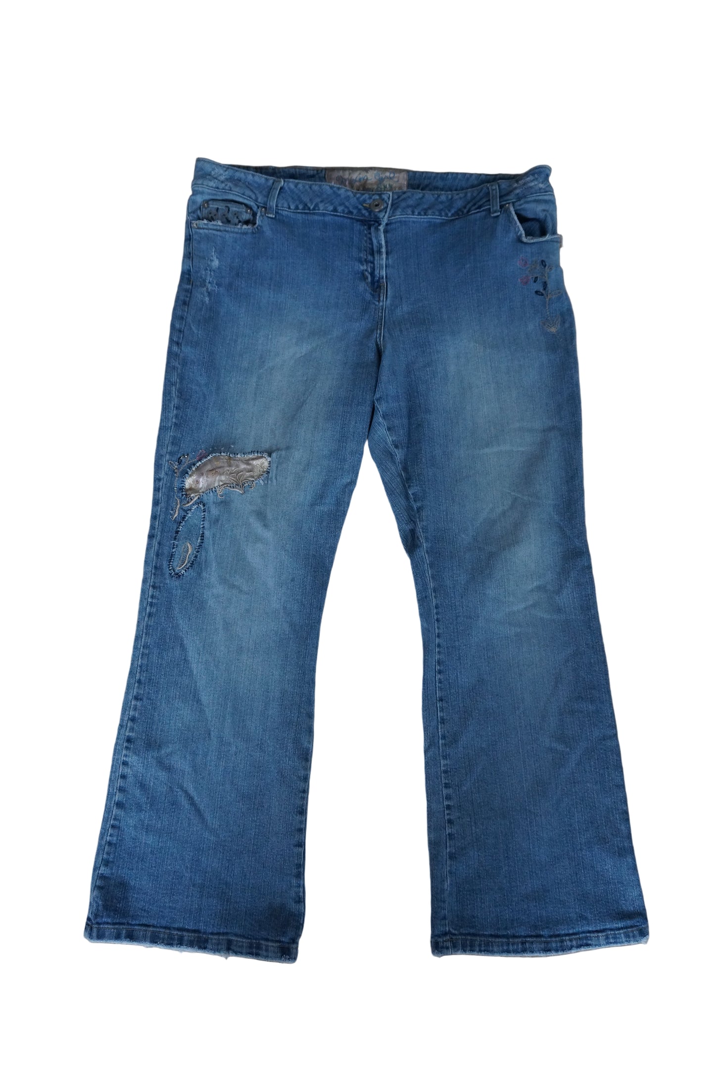 MXM Girl Light Wash Mid Rise Jeans - Size 22