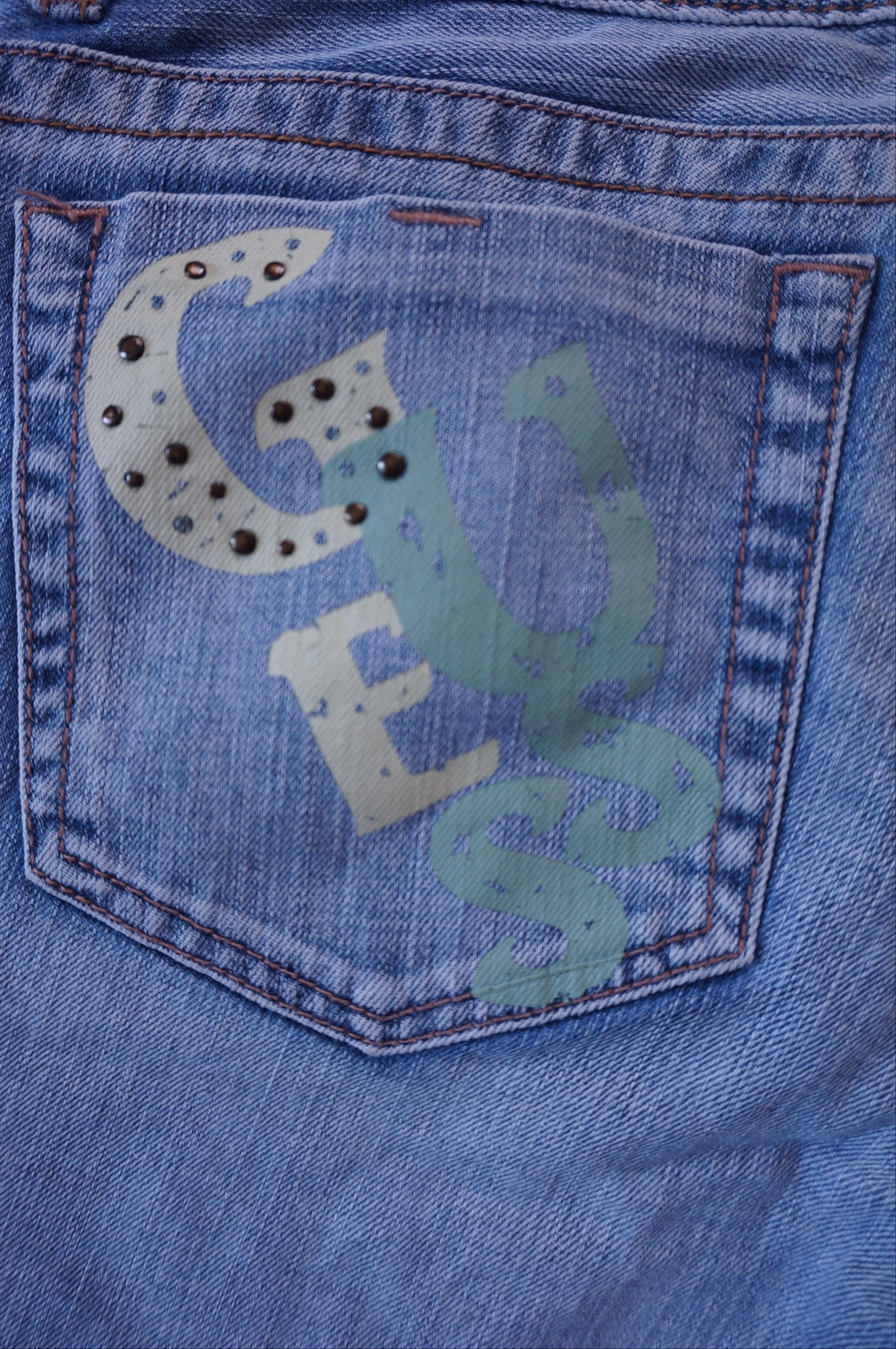 Vintage Guess Low Rise Bootcut Jeans - Size 6