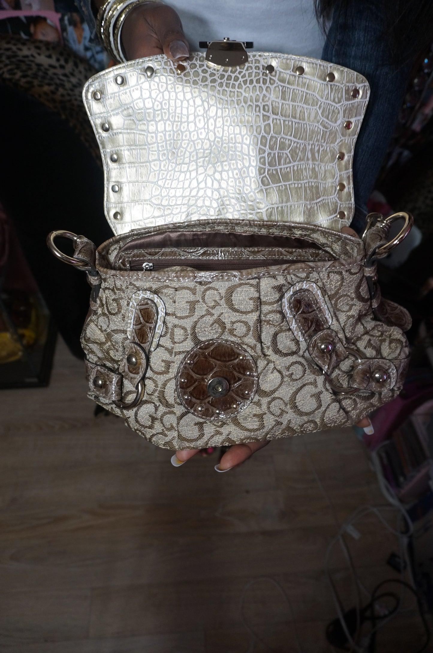 Vintage Guess Brown and Beige Monogram Purse