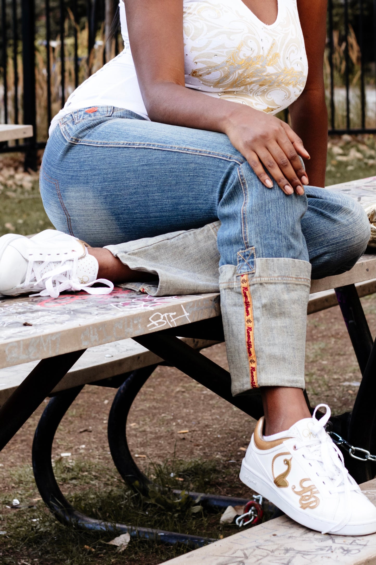 Rocawear Straight Leg Jeans - Size 9/10